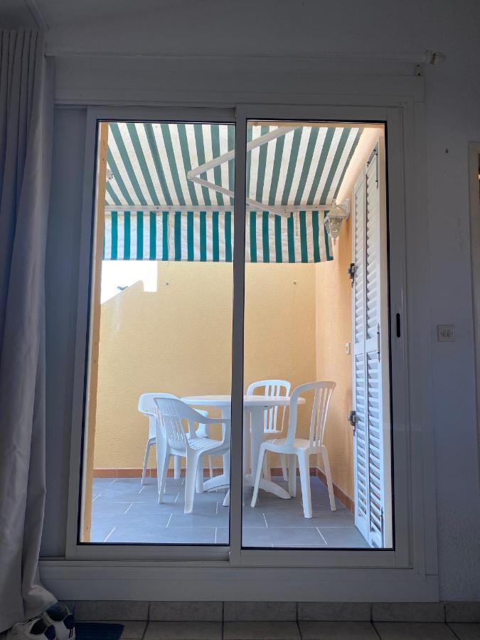 Joli Appartement Mezzanine Avec Parking La Roquille Agde Exterior photo